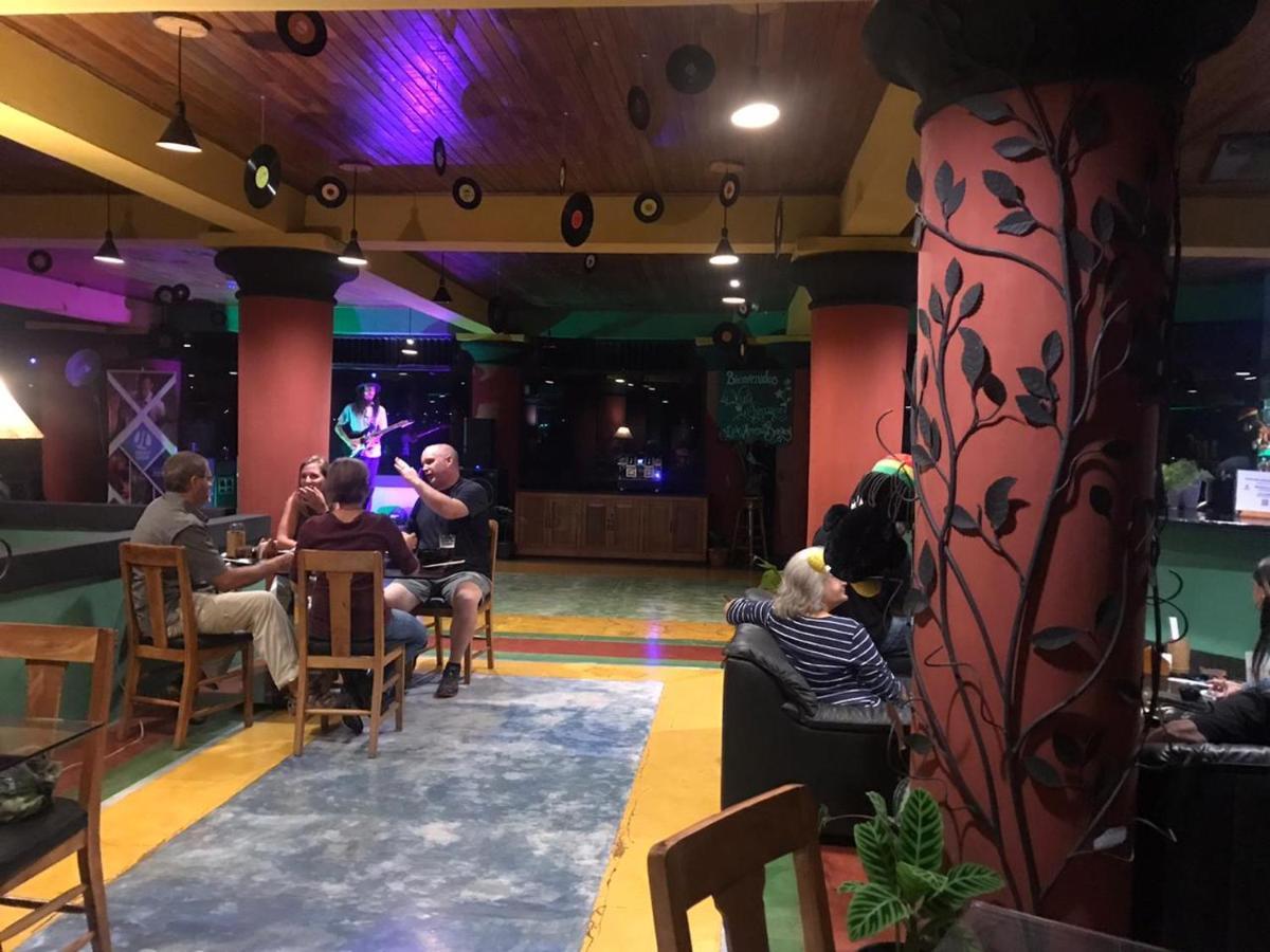 Lake Arenal Brewery & Hotel Tilarán المظهر الخارجي الصورة